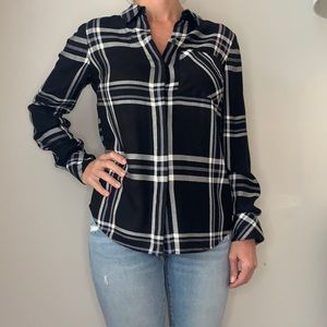 WHBM plaid black and white button down shirt
